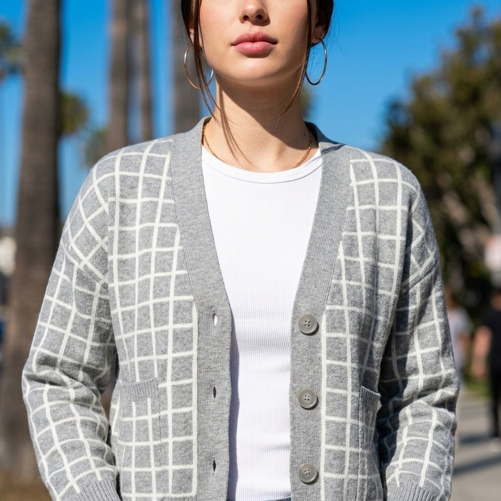 Grey White Windowpane Button Front Cardigan Sweater XS Clean Girl Normcore Cozy